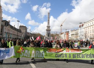 Estado processado no Tribunal Administrativo para atualização das tabelas salariais